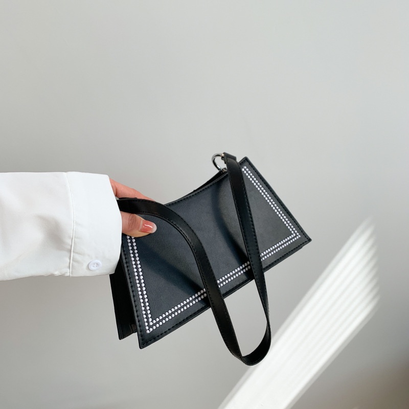 Ví Kẹp Nách Dáng Vuông Nhỏ Thời Trang Mùa Xuân 2023 Cho Nữ