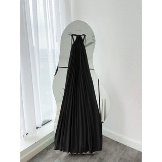 ĐẦM MAXI CỔ YẾM DẬP LY HỞ LƯNG