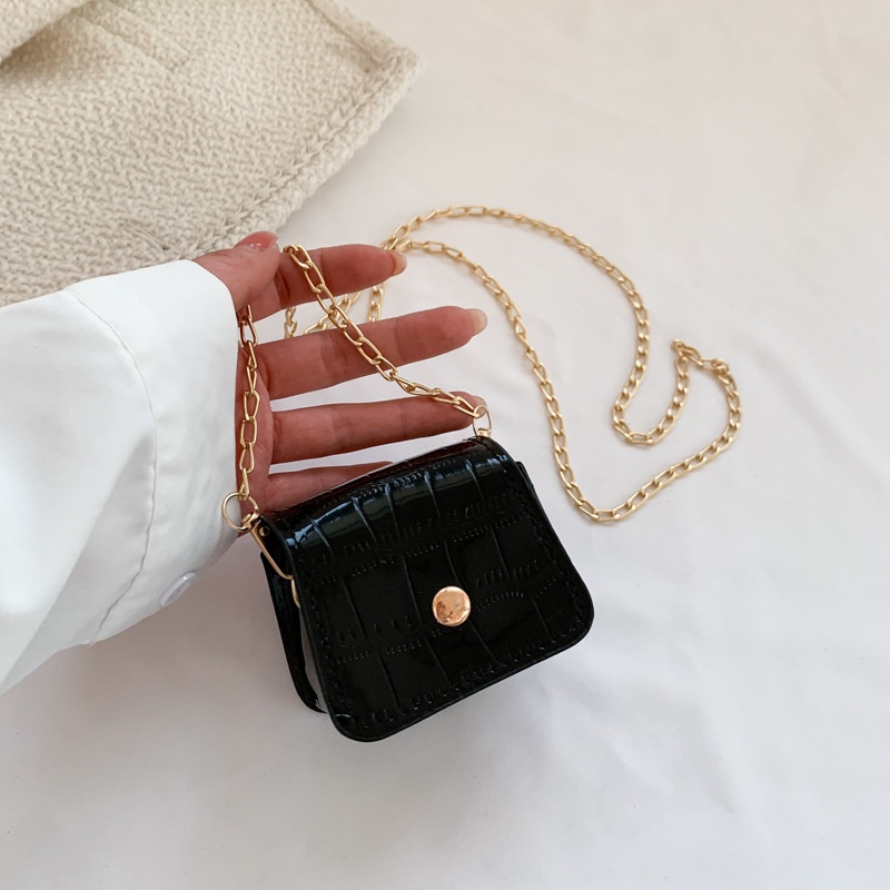 Túi Đeo Chéo Mini Phối Dây Xích Thời Trang Xuân 2023 Sang Trọng Cho Nữ