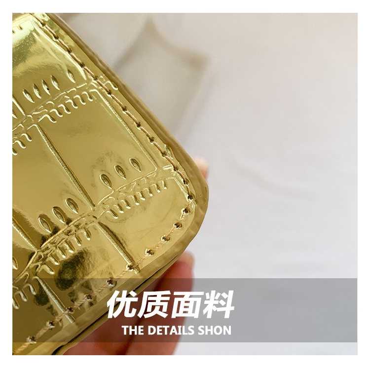 Túi Đeo Chéo Mini Phối Dây Xích Thời Trang Xuân 2023 Sang Trọng Cho Nữ