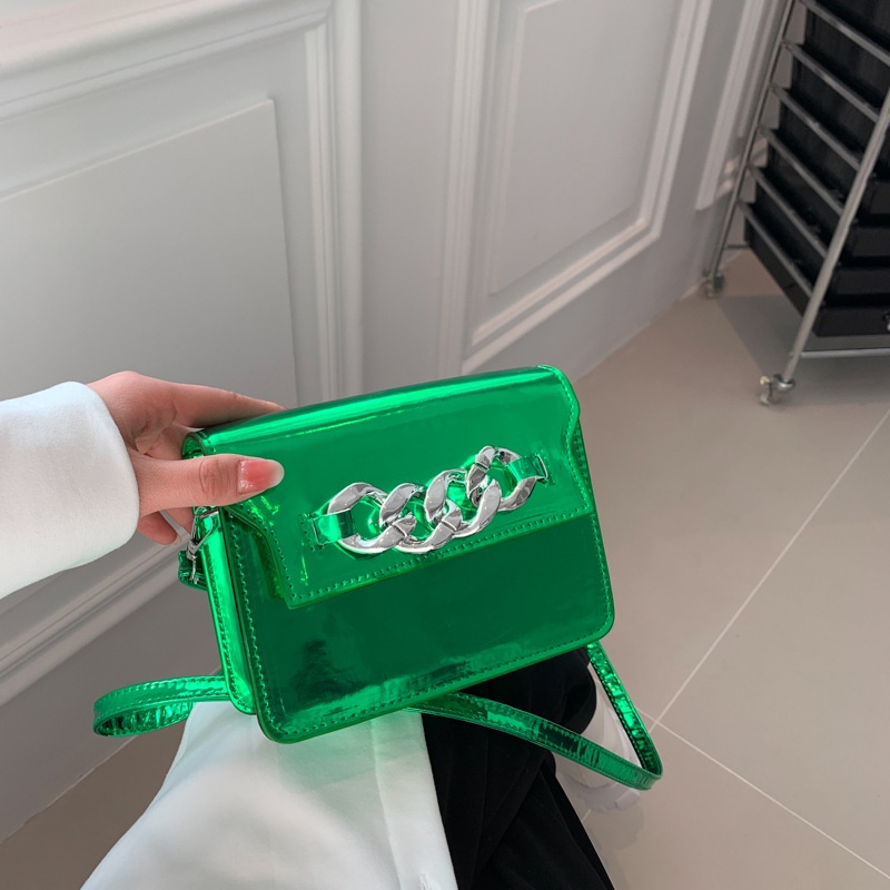 Túi Xách Đeo Vai Màu Trơn Phối Dây Xích Thời Trang 2023 Dành Cho Nữ