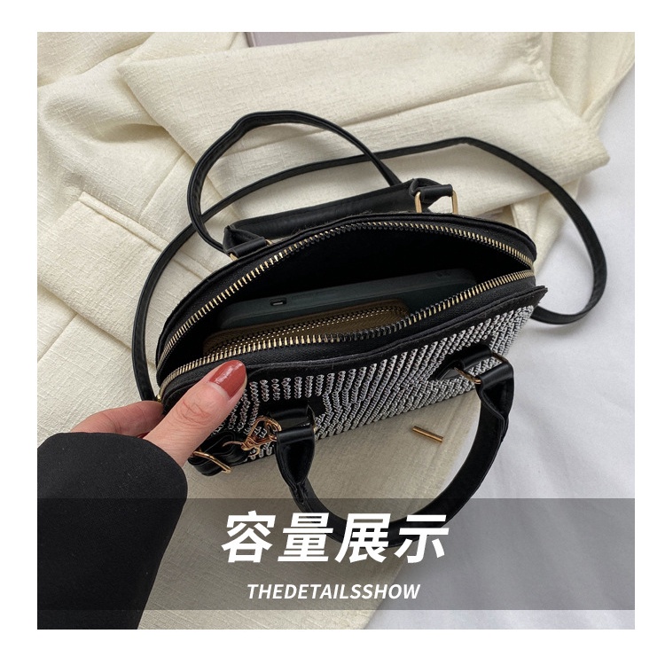 Túi Đeo Vai Cỡ Nhỏ Đính Đá Thời Trang Mùa Xuân 2023 Cho Nữ