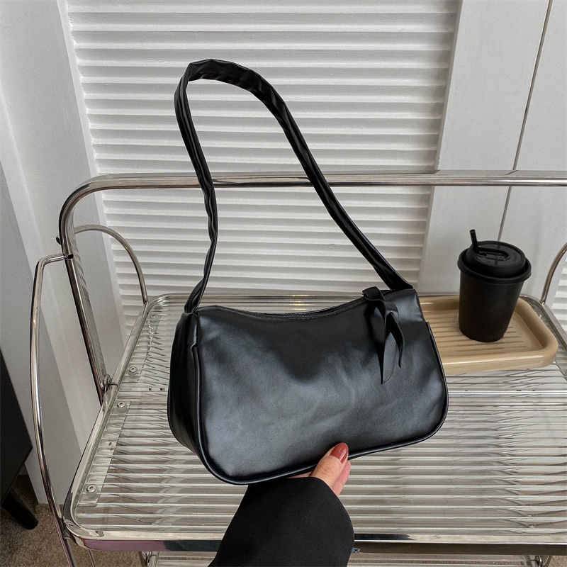Túi Đeo Vai Bằng Da Mềm Màu Trơn Thời Trang Mùa Xuân 2023 Dành Cho Bạn Nữ