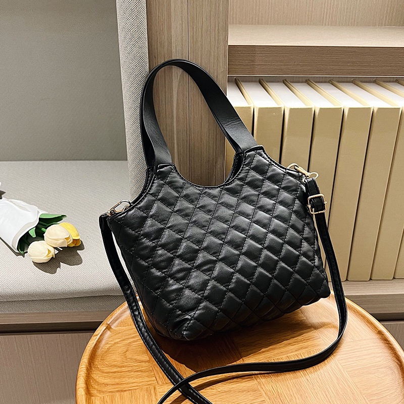 Túi Tote Đeo Vai Sức Chứa Lớn Đính Đá Thời Trang Mùa Xuân 2023