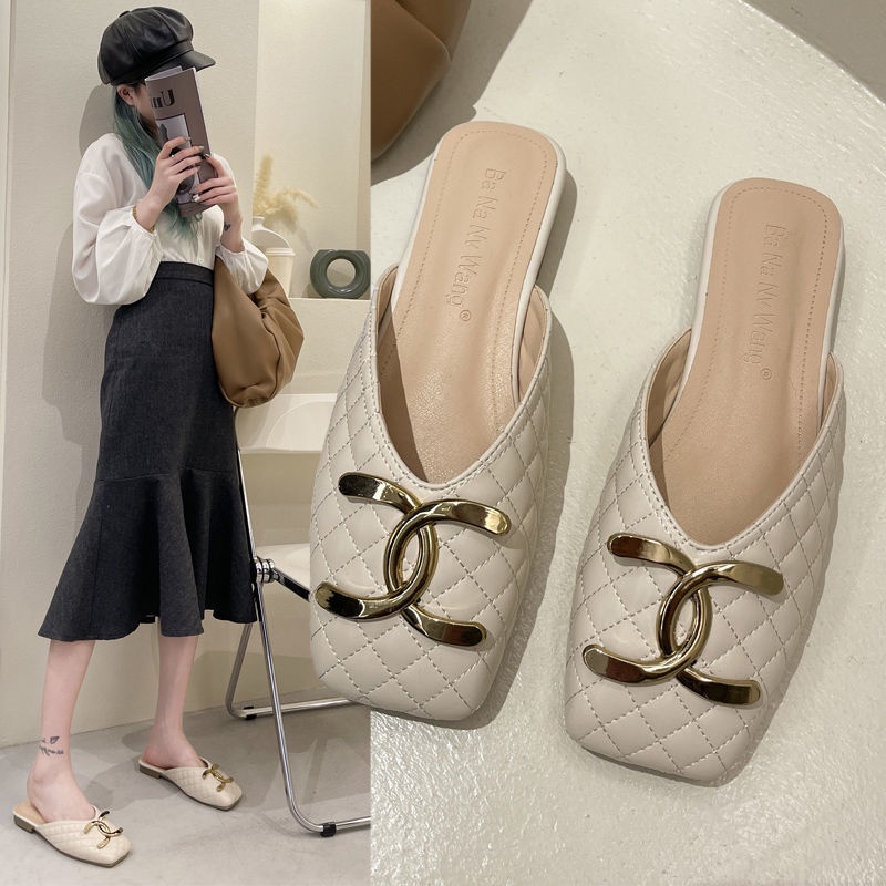 Dép Bít Mũi Thời Trang Mùa Hè Dễ Phối Đồ