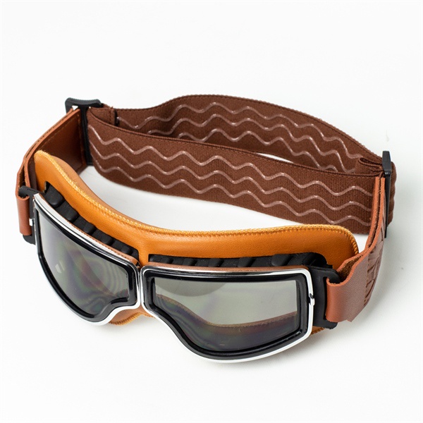 Kính Dây Gẵn Mũ Bảo Hiểm BULLDOG B9