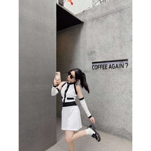 Áo yếm crop top thiết kế viền sang chảnh tay dài Yuri Top | BigBuy360 - bigbuy360.vn