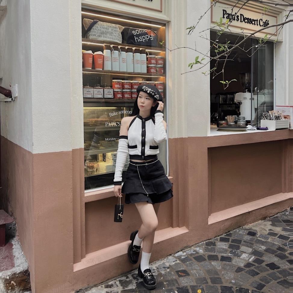 Áo yếm crop top thiết kế viền sang chảnh tay dài Yuri Top | BigBuy360 - bigbuy360.vn