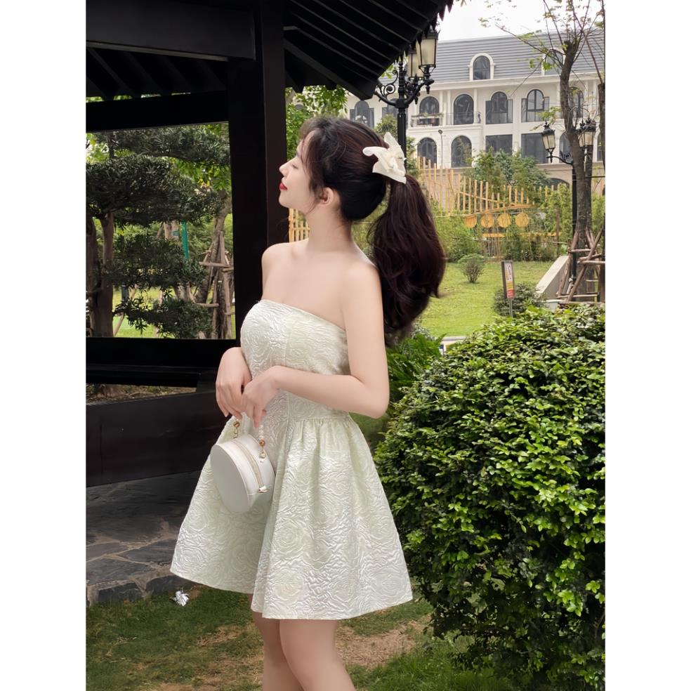 Váy cúp ngực đầm dáng xòe tiểu thư chất xốp hoa hồng nổi kiểu công chúa bồng bềnh Rosie Dress | BigBuy360 - bigbuy360.vn