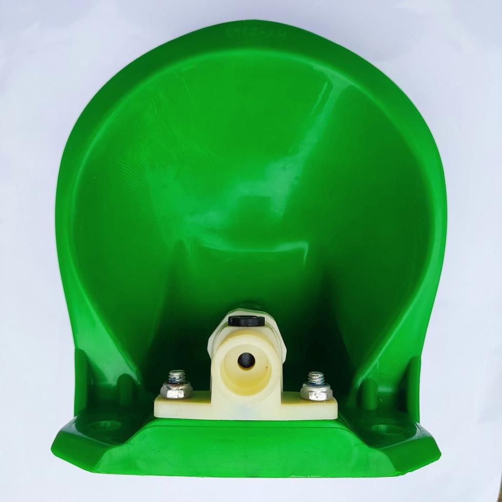 Máng Uống Nước Tự Động Cho Dê Cừu Chất Lượng Cao