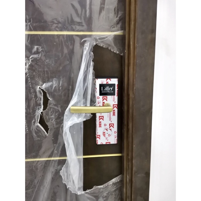 Khoá thẻ từ khách sạn