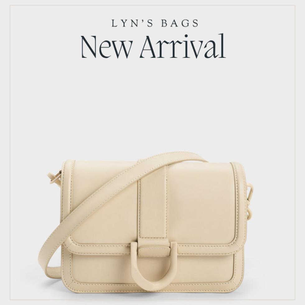 Túi xách nắp gập mẫu mới C.n.K Gabine Leather Crossbody Bag sẵn 2 màu Đen, Kem