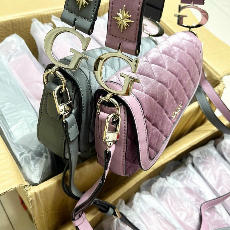 TÚI GUESS G DREAM DÁNG YÊN NGỰA