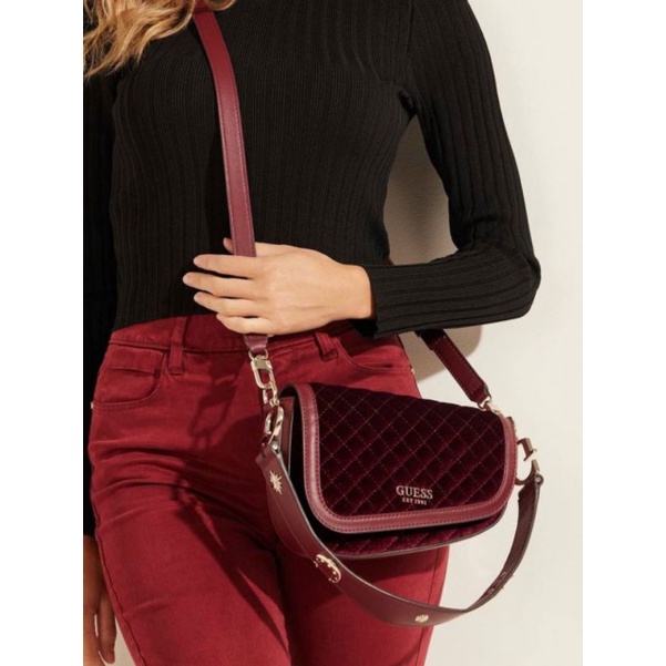 TÚI GUESS G DREAM DÁNG YÊN NGỰA