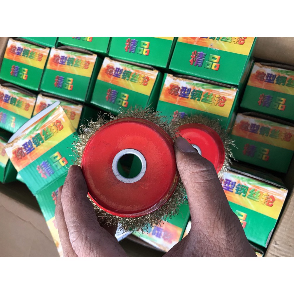 Bát đánh gỉ sắt, chổi đánh gỉ sắt loại 1