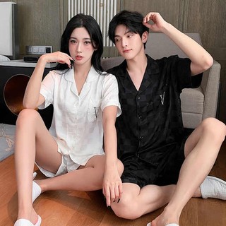 [Đồ ngủ] Bộ Đồ Ngủ Áo Tay Ngắn Phối Quần Short Vải Lụa Lạnh Kẻ Sọc Một Mảnh Thời Trang Mùa Hè Cho Các Cặp Đôi
