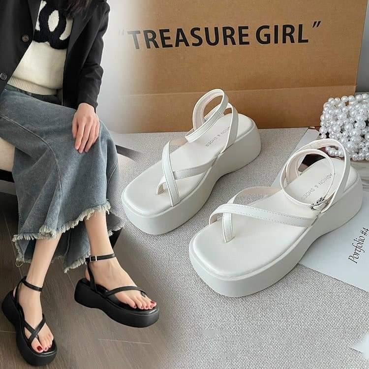 Sandal Nữ Đế Xuồng 7cm Quai Dây Xỏ Ngón 2023