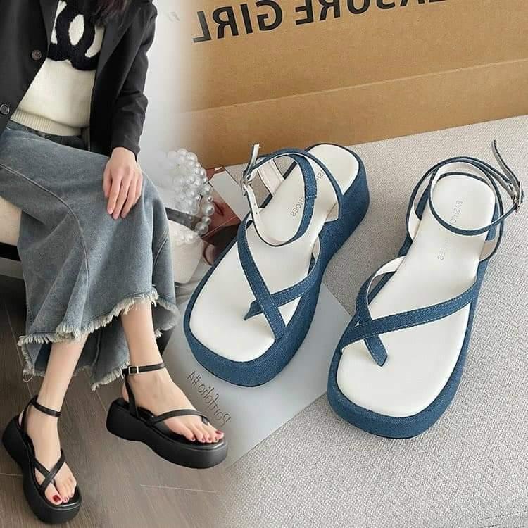 Sandal Nữ Đế Xuồng 7cm Quai Dây Xỏ Ngón 2023