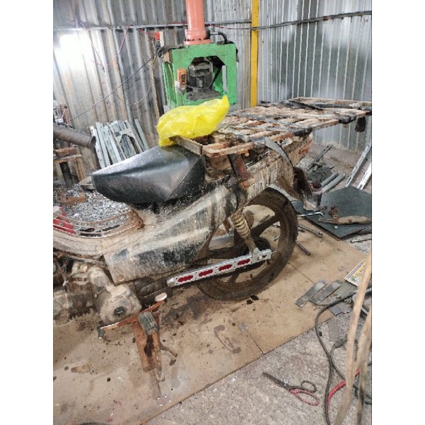 Gắp phây Sirius củ 2013.Sirius RC FI.Dài 52cm.Phun pass tăng sên và óc bắt phuột đầy đủ ạk👍