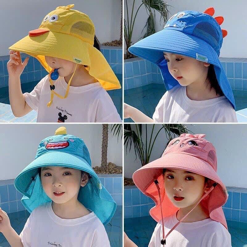 MŨ CHE GÁY CHO BÉ CÓ CÒI CHỐNG LẠC BẢO VỆ BÉ Mũ rộng phủ gáy, bảo vệ bé yêu của bạn.