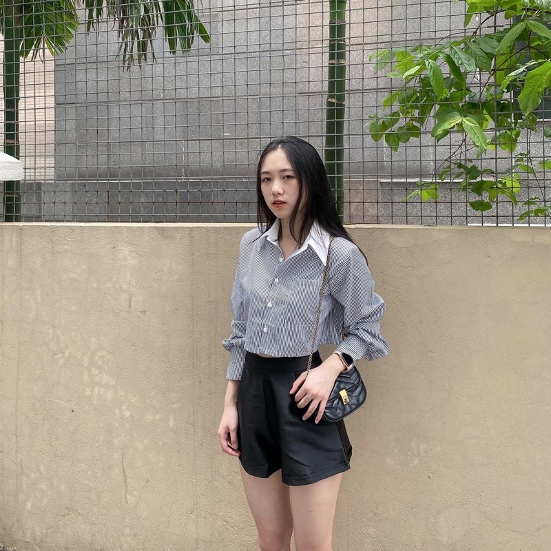 Áo sơ mi kẻ croptop, áo sơ mi dáng ngắn hàn quốc - quinni.igg | BigBuy360 - bigbuy360.vn
