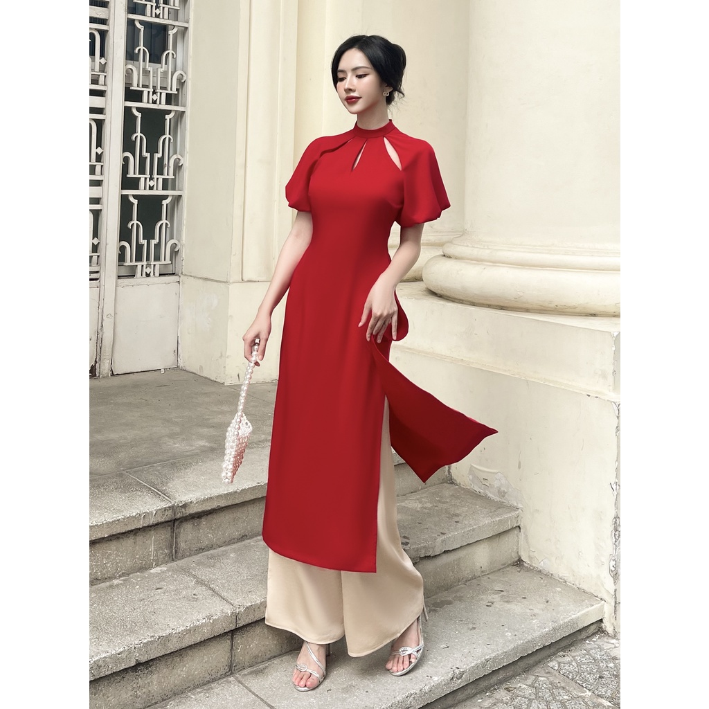 RECHIC Áo Dài Nguyệt Cát tay phồng cổ trụ xẻ hình chiếc lá (Không kèm quần)