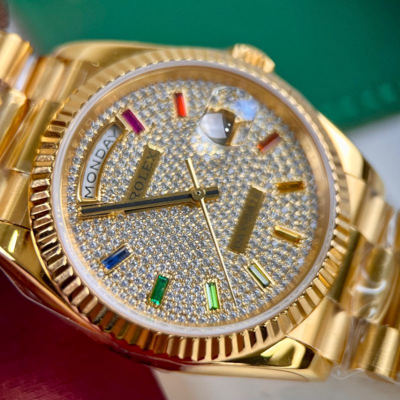 Đồng hồ nam cao cấp Rolex máy Thụy Sĩ chạy cơ size 40mm dây thép gold mặt full đá bảo hành 2 năm