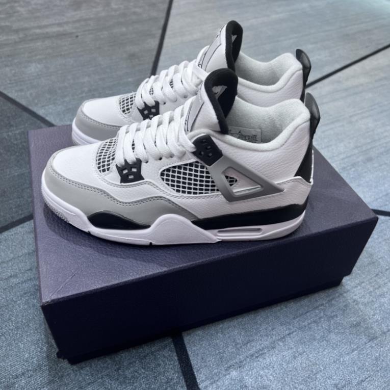 Giày Sneaker Jordan 4 Retro Military Black