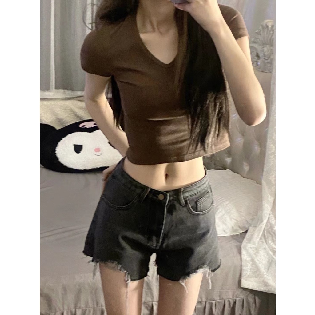 Áo Thun Nữ Ngắn Tay Cổ Chữ V Màu Trơn Phong Cách Mới