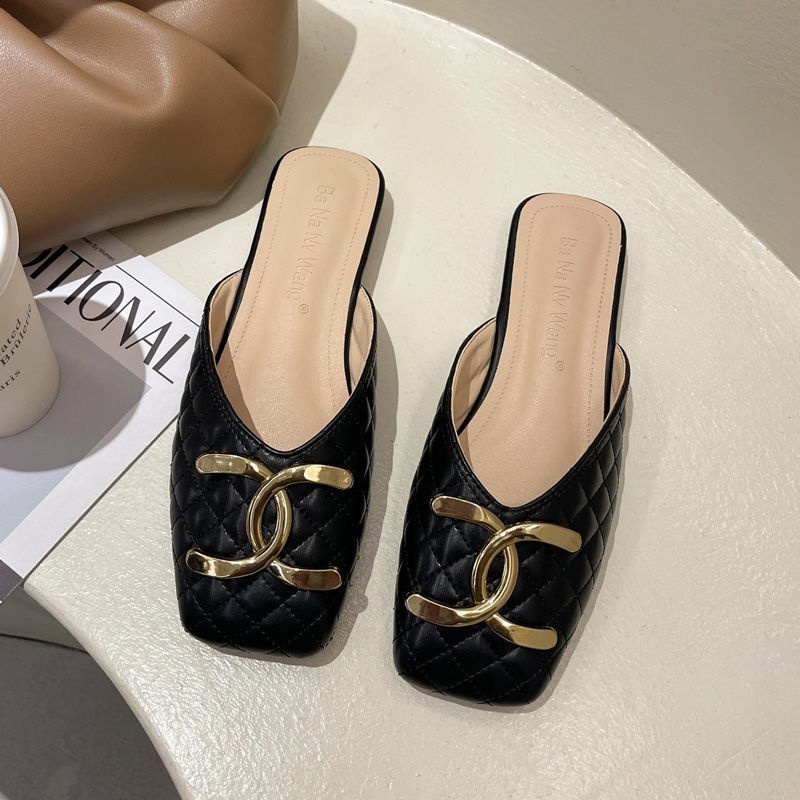 Dép Bít Mũi Thời Trang Mùa Hè Dễ Phối Đồ