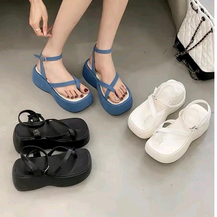 Sandal Nữ Đế Xuồng 7cm Quai Dây Xỏ Ngón 2023