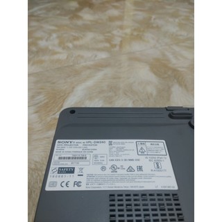 Máy chiếu cũ Sony dw240 độ phân giải cao