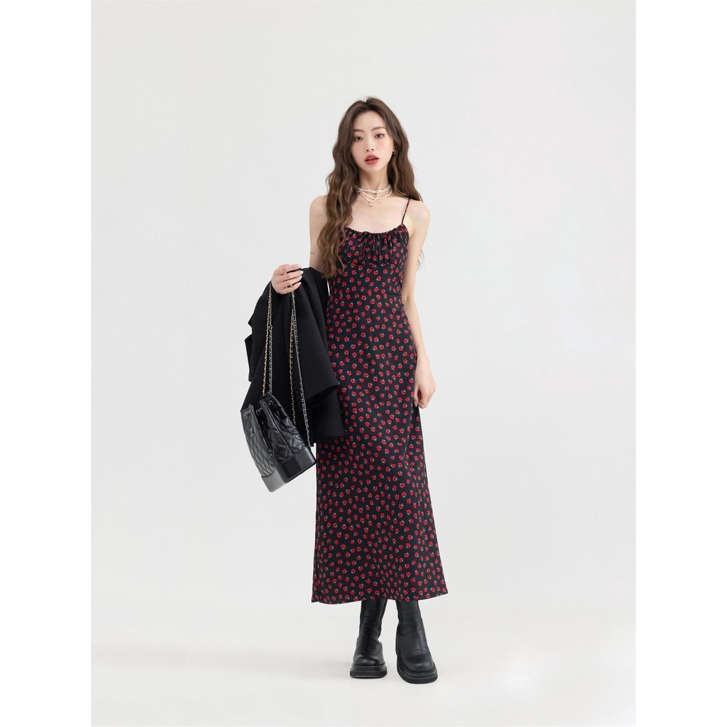 Đầm Hai Dây Họa Tiết Hoa Phong Cách Pháp Ngọt Ngào Thời Trang Năm Mới