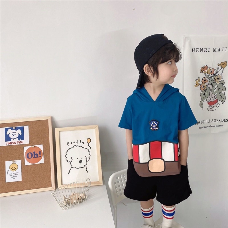 Áo siêu nhân cộc tay có mũ đèn nhấp nháy bé trai