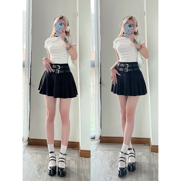 Chân váy xếp ly kèm belt + áo trắng form ôm