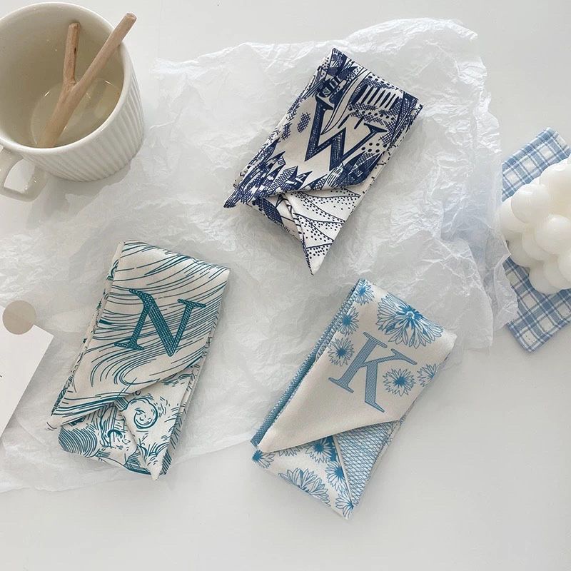 Khăn Quàng Cổ Lụa In 26 Chữ Phong Cách Hàn Quốc Thanh Lịch