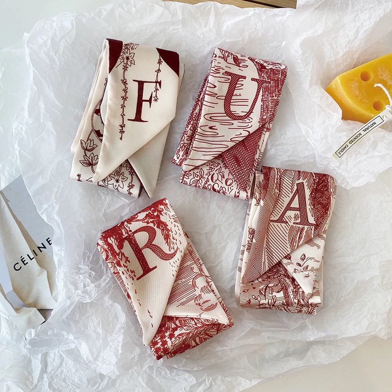 Khăn Quàng Cổ Lụa In 26 Chữ Phong Cách Hàn Quốc Thanh Lịch