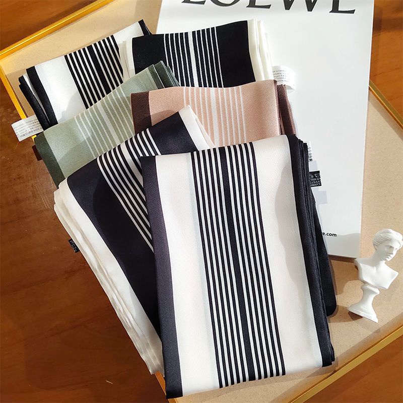 Khăn Quàng Cổ Lụa Mỏng Và Dài Chống Nắng Mùa Hè Dễ Phối Đồ Phong Cách Hàn Quốc