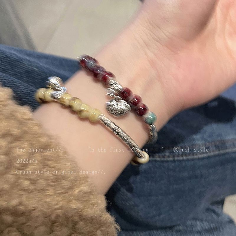 Vòng Tay Đá Hổ Phách Phong Cách Trung Hoa Cổ Điển Thiết Kế Mới Cho Nữ ne