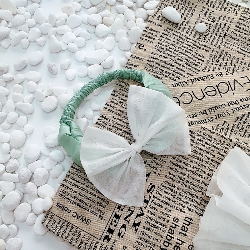 Body xanh ngọc vải Tơ sống mềm mịn, óng ánh. Set đầy tháng, thôi nôi, sinh nhật, quà tặng Min Boutique.Đồ bé gái sơ sinh