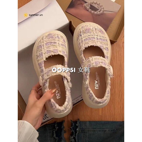 Giày Mary Jane Mùa Xuân 2023 Phong Cách Pháp Cổ Điển Có Quai Dán Miệng Nông Dễ Phối Đồ Cho Nữ