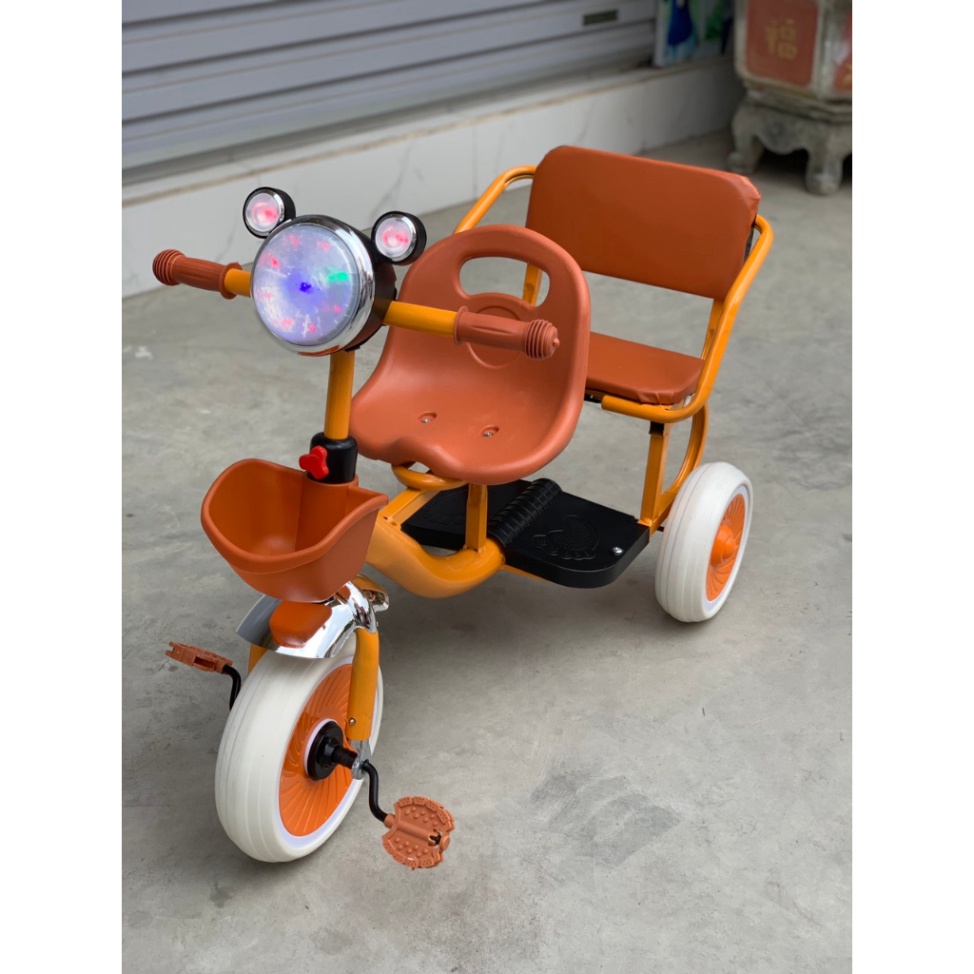 Xe đạp xích lô có đèn, có nhạc, đệm da