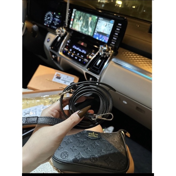 Túi đeo chéo ,kẹp nách size 19 full box