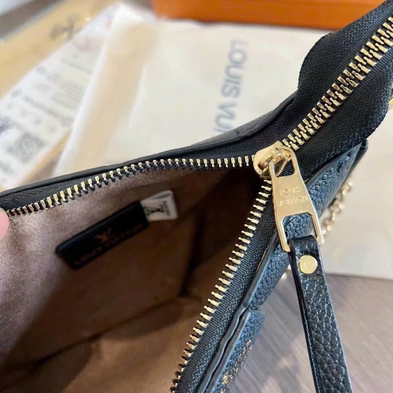 Túi đeo chéo ,kẹp nách size 19 full box