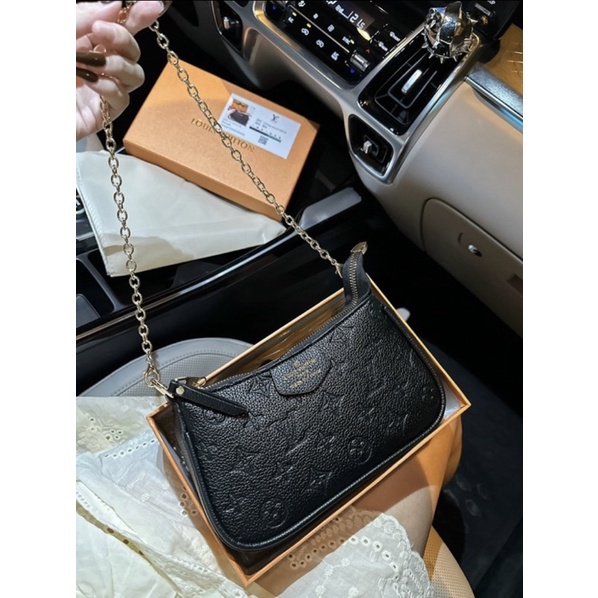 Túi đeo chéo ,kẹp nách size 19 full box