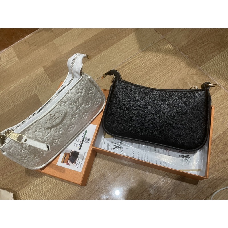 Túi đeo chéo ,kẹp nách size 19 full box