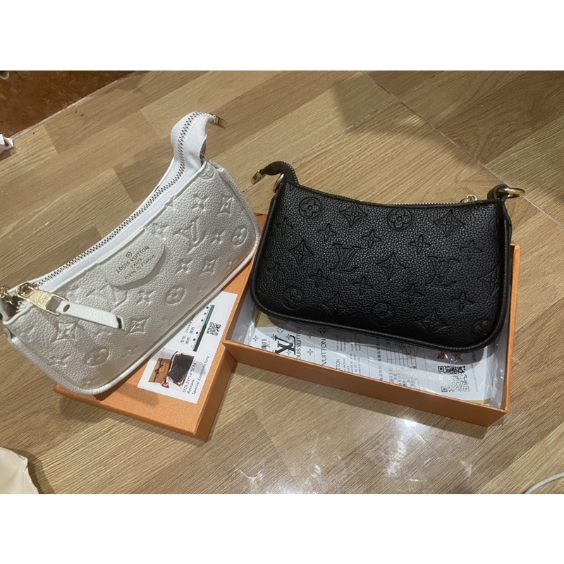 Túi đeo chéo ,kẹp nách size 19 full box