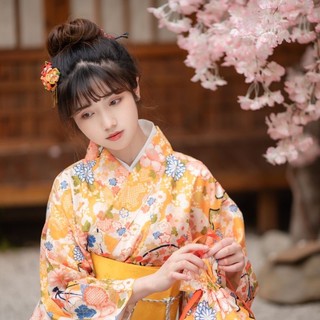 Kimono nhật bản màu vàng hoa