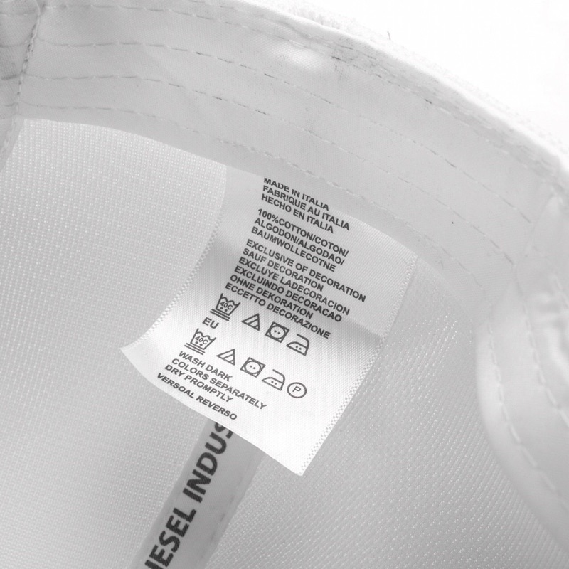 Mũ nón Diesel wash rách bụi bặm