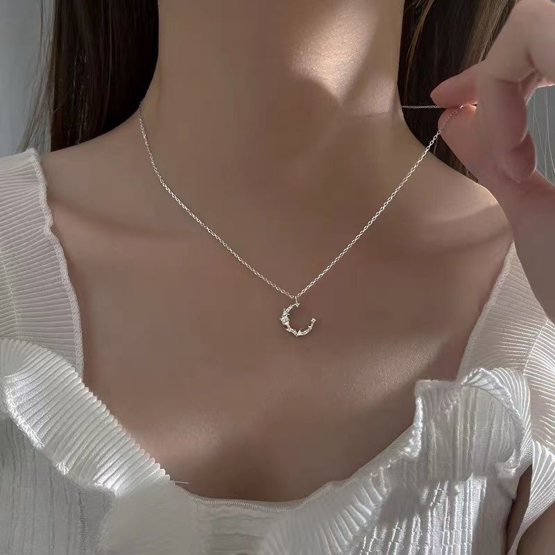 Vòng cổ Bạc Mặt Trăng Khuyết Thời Trang Mùa Hè 2022 Sang Trọng Cho Nữ